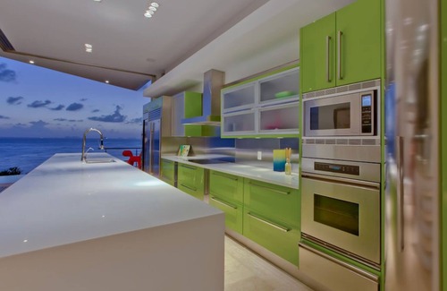 Isla Mujeres Villa | Architectural Award Winning Villa with daily breakfast and cleaning!