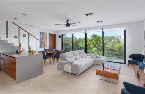 La Veleta House | BÄAK- PH7B-LUXURY Penthouse PRIVATE ROOFTOP POOL GYM