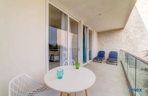 Akumal Apartment | Beachside Santamar Stay | Balcony | Rooftop Pools