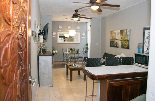 Gonzalo Guerrero Condo | Beautiful condo a few steps from 5th avenue and Mamitas beach