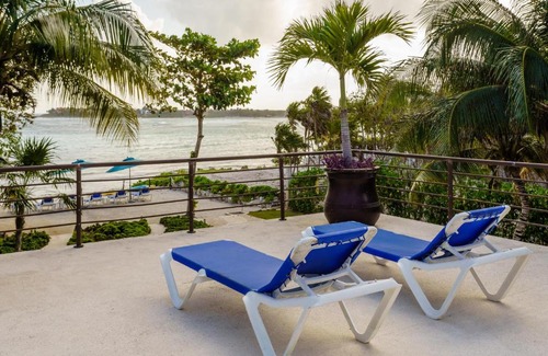 Akumal Villa | BELLAMAR! Incredible beach front villa! ACCEPT EVENTS