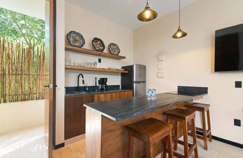 La Veleta Condo | Boho Chic style | Cozy | Great Located | Roof Garden