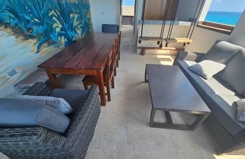 Centro - Supmza 001 House | Casa Reposado - Upper floors only