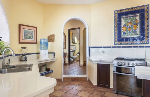 Puerto Morelos Villa | Casa South Breeze beachfront Villa located in the heart of Puerto Morelos