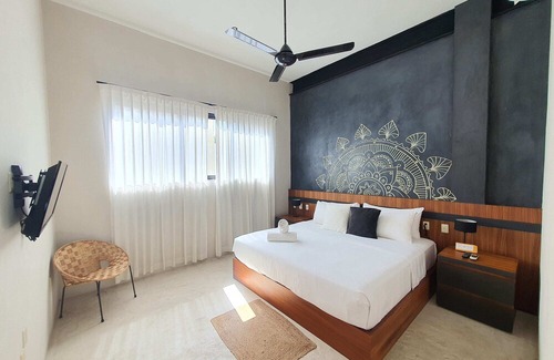 La Veleta Apartment | Casai | Jungle stay with swimming pool access in a secluded location
