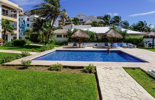 Puerto Morelos Condo | Casita Granadas, Gorgeous oceanfront condo close to the downtown core!