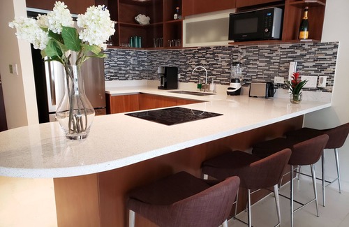 Gonzalo Guerrero Apartment | Cheerful 2 BR at 38th Ave. by Happy Address