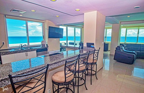 Zona Hotelera Condo | Combo #301234-Tim’s Ocean Condos– 19br/16.5bth – Entire Penthouse Level +1 More!