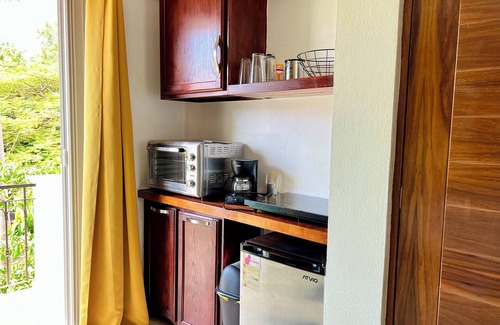 Puerto Aventuras Apartment | Cozy studio with pool into the marina, everything nearby