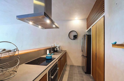 Zazil-ha Apartment | Downtown 4BR Home Beach at 200m 2 Apts in one