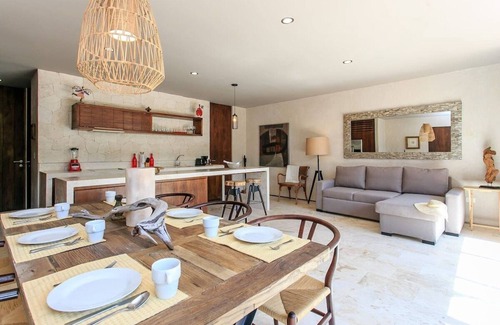 Zama Condo | Eco-Chic Condo: Private Pool, Bikes, Near Beach