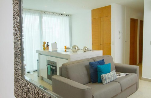 Zazil-ha Apartment | **Glamorous 2 Bedroom Apartment / Up to 6 Ppl**