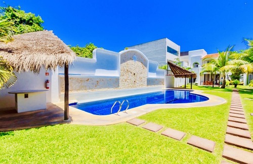 Playacar Villa | Gorgeous 8 People Standard Villa With Pool Playacar Phase 2
