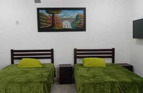 Felipe Carrillo Puerto Hostel | Habitaciones Aurelia