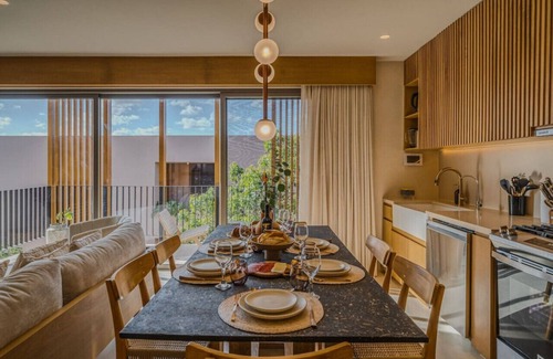 Zama Condo | Heavenly 3BR PH w Private Pool | Gym | Yoga Class