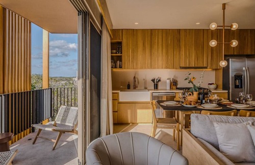 Zama Condo | Heavenly 3BR PH w Private Pool | Gym | Yoga Class