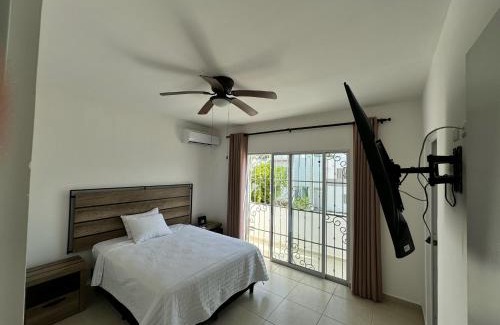 Puerto Morelos House | Hermosa y cómoda casa con alberca compartida en Puerto Morelos