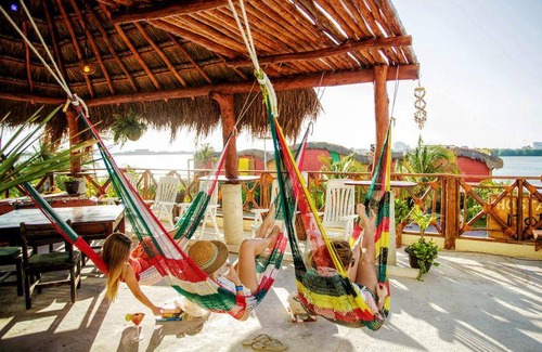 Punta Cancun Hostel | Hostel ∙ 8 guests
