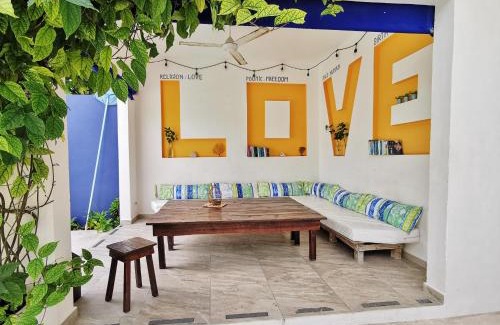 Joaquin Zetina Gasca Hostel | Hostel Humanity