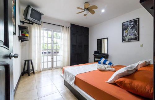 Downtown Apartment | Katrina Double Balcony Apartment 5th Avenue