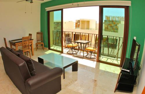 Downtown Apartment | La Brisa Condo by BVR