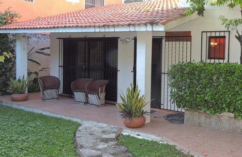 Colonia Andres House | Lovely Spacious 2 Bedroom 2 Bath Home