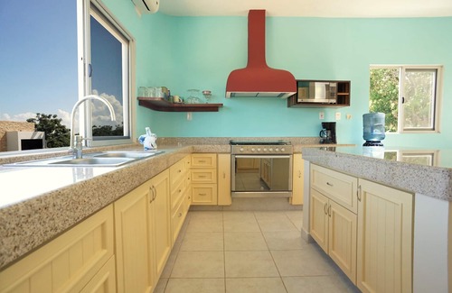 Puerto Morelos House | Luxurious 4 bedroom house with views: short ride to beach