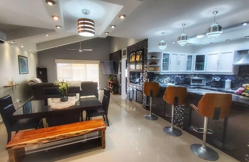 Colonia Centro Condo | Luxury 3 bedroom Penthouse 1 block from the water