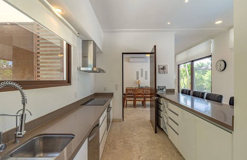 Akumal House | Luxury Home Riviera Maya Bahia Principe 5 Star Resort Pool Jacuzzis Beach Access
