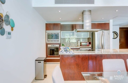Puerto Juarez Condo | Mareazul Beach Stay | Private Pool | Gym | Patio