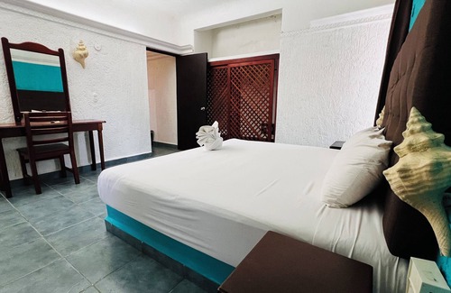 Gonzalo Guerrero Hotel | Mayan Art Hotel 10 Avenue