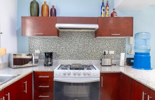 Zazil-ha Apartment | Meridian 204 condo