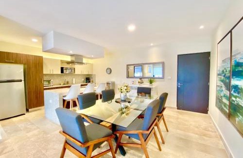 Centro Apartment | Modern 2-Bedroom, 2-Bath Apartment in the Heart of Playa del Carmen- Arenis Condos
