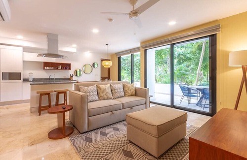 Akumal Apartment | Modern Retreat | Pool | Gym | Near Akumal Beach