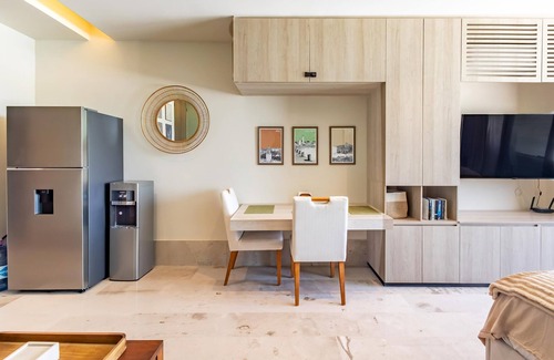 Puerto Morelos Condo | Modern Studio w/Two Pools and Hot Tub!