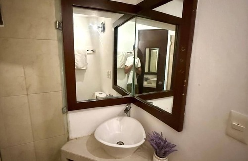 Gonzalo Guerrero Hotel | MULUC Playa