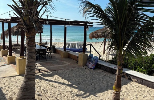Playa del Secreto Villa | Beachfront 3 Bdrs. Sleeps 7, Staff on site, Chef, kayaks, private beach