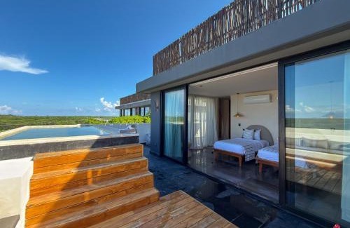 Playa Paraiso Apartment | Near the beach Exclusive PH with private pool coast view Humana