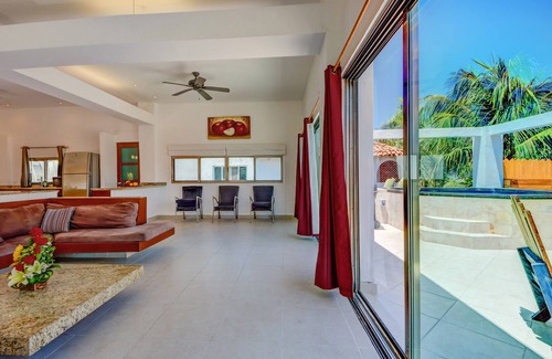 Downtown Apartment | Ocean view penthouse