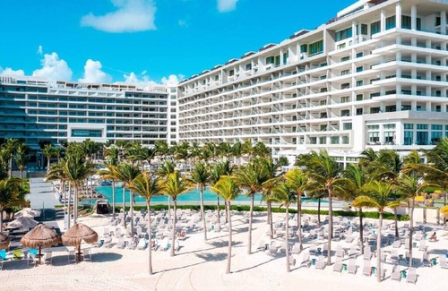 Playa Mujeres Villa | 🌞🏖️ OceanFront Beach Resort Studios at Ultra Lux Garza Blanca MyBeachSuites