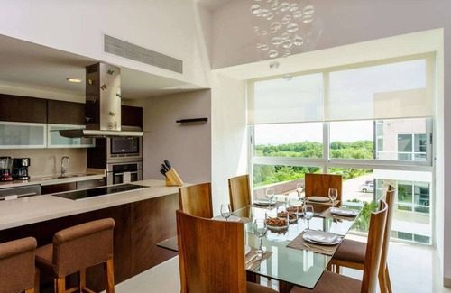 Puerto Juarez Condo | Oceanfront Condo w/Spa Tub & Resort Pool Access