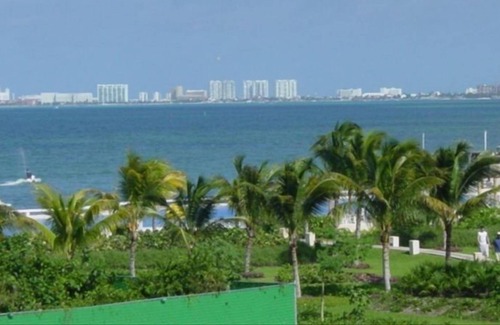 Puerto Juarez Condo | Oceanfront Condo Complex Overlooking Gardens & Ocean