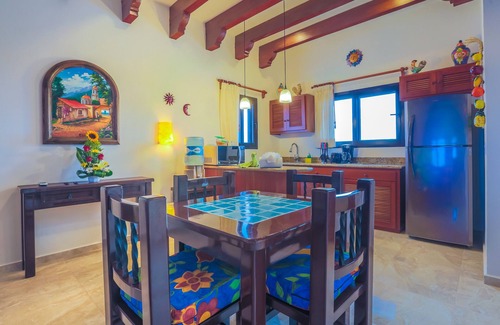 Centro - Supmza 001 Villa | Oceanside Villa "Juarez" with a/c pool in centro 5 min stroll to beach