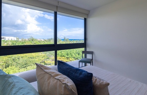 Gonzalo Guerrero Apartment | Oceanview Penthouse Cruz con Mar 502