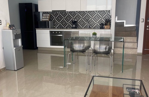 Zazil-ha Condo | Penthouse 2 mins to Beach with private pool and rooftop!