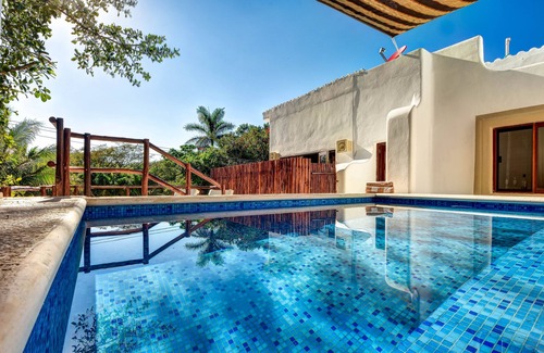 Playacar Fase I Villa | Private pool? We have it! Caribbean Sea very close? We have it too! Try us!