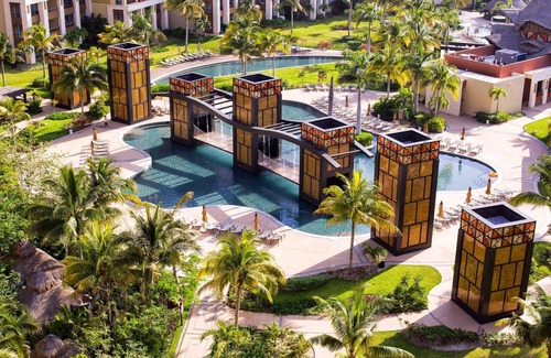 Playa Mujeres House | Private Room in Beautiful Cancun Resort!