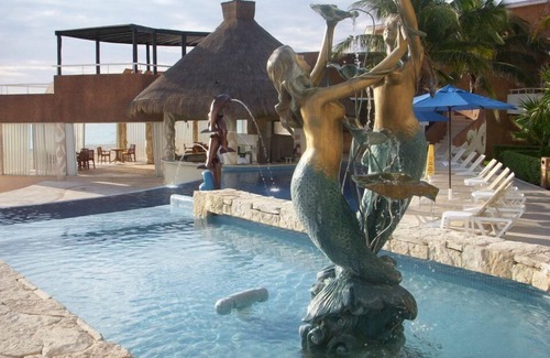 Playacar Fase I Condo | Spectacular Oceanfront Views