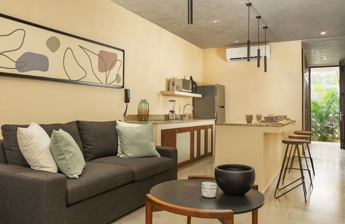 La Veleta Apartment | Studio for 4 w/terrace and pool access @ ARUNA