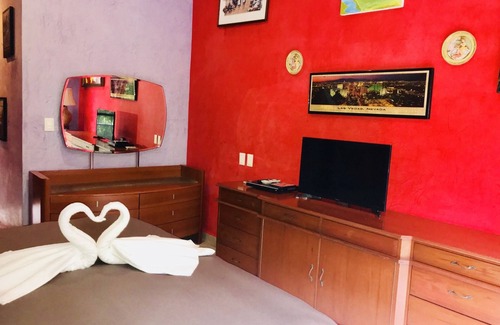Playacar Bed & Breakfast | Sunrise Double Room in Stunning Villa Playacar Ii